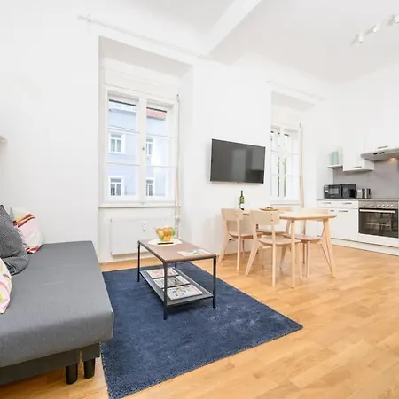 Anna And Friends First Floor * グラーツ