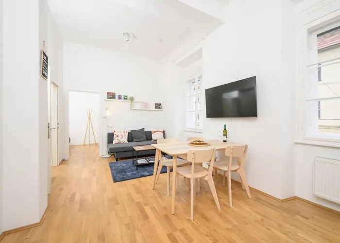 アパート Anna And Friends First Floor *