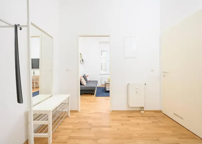 Anna And Friends First Floor *