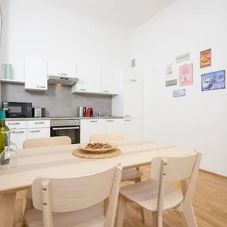 Apartment Anna And Friends First Floor Graz