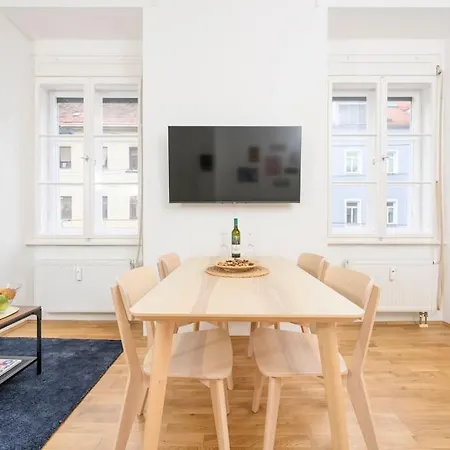 Apartment Anna And Friends First Floor *