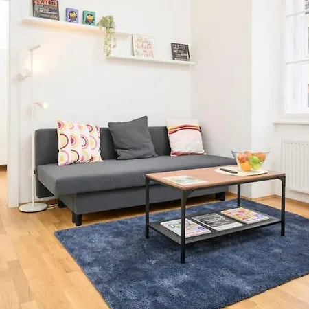 Anna And Friends First Floor