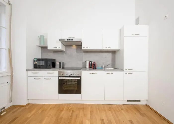 Anna&friends First Floor